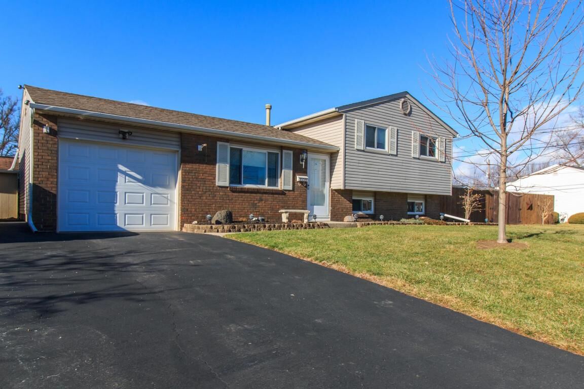Property Photo:  3559 Talford Road  OH 43232 