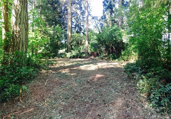 Property Photo:  17501 SE Clear Lake Blvd SE  WA 98597 