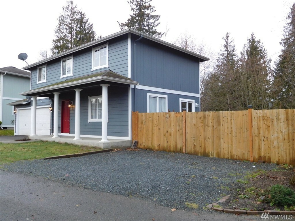 Property Photo:  5615 Grove St  WA 98270 