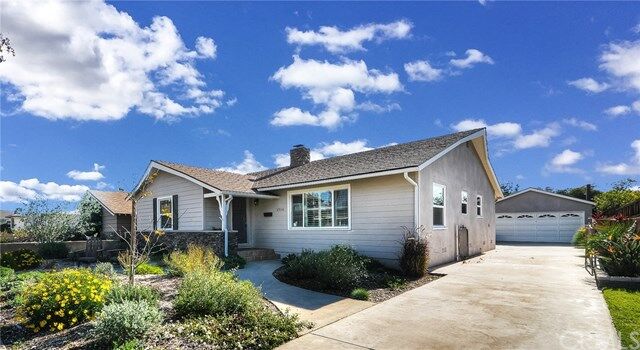 Property Photo: 1316 E Rose Avenue CA 92867