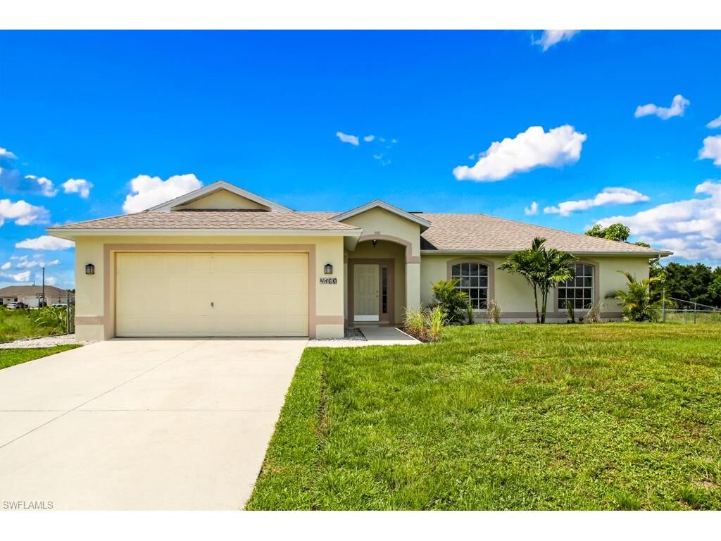 Property Photo: 4100 20th Street SW FL 33976