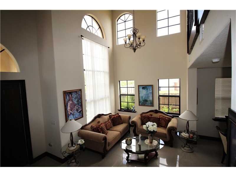 Property Photo:  14420 SW 22nd St  FL 33175 