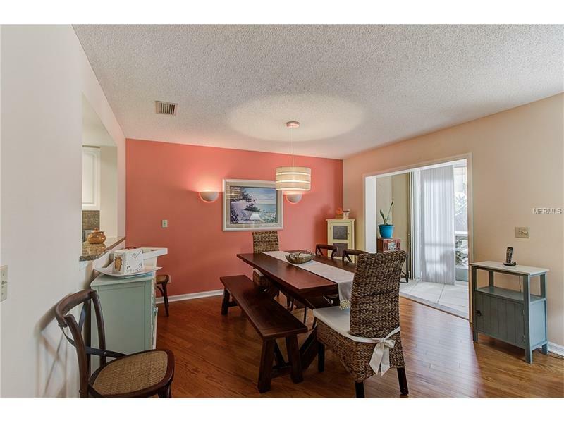 Property Photo: 6101 34th Street W 32F FL 34210