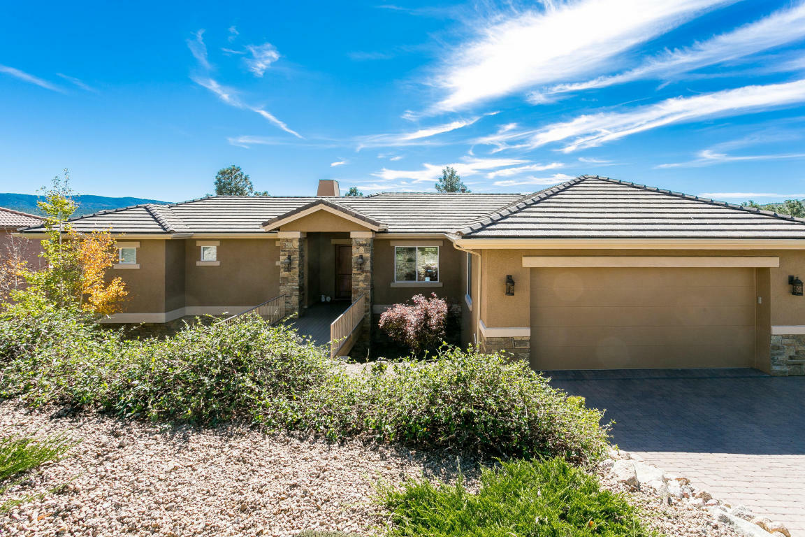 Property Photo:  1423 Escalante Drive  AZ 86303 