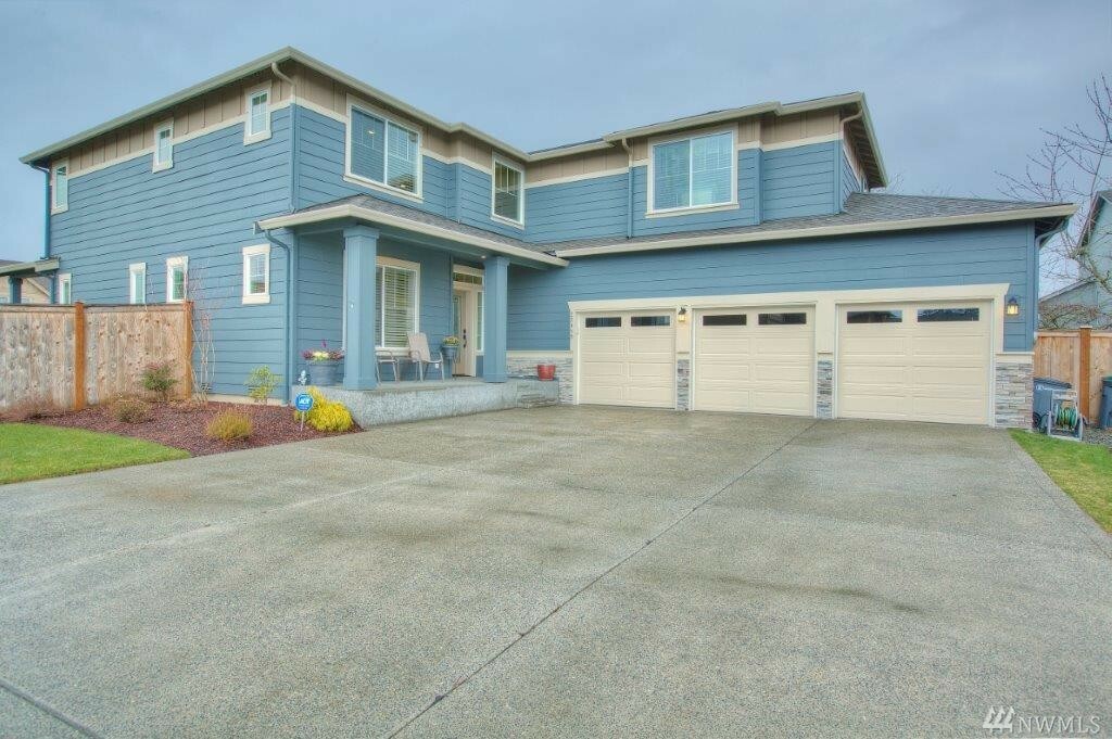 Property Photo:  22450 SE 281st Ct  WA 98038 