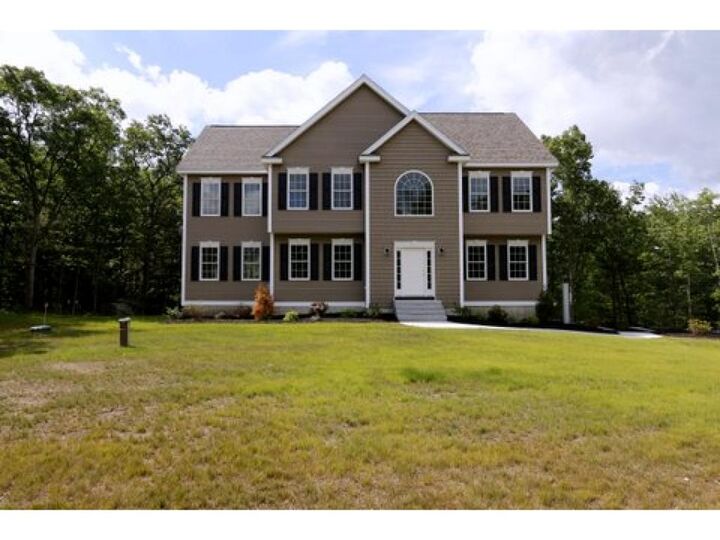 Property Photo:  29 Mountain Road  NH 03032 