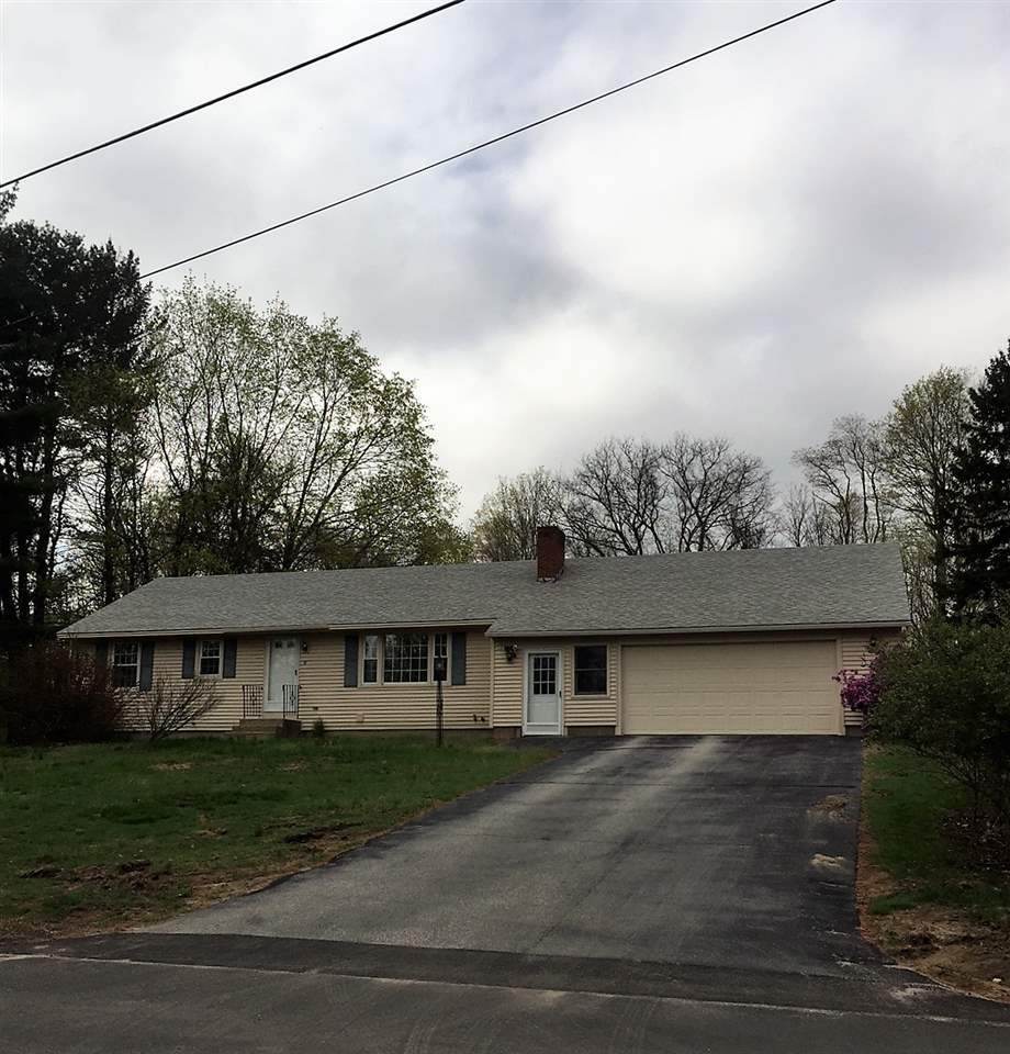 Property Photo:  8 Lane Drive Drive  NH 03110 