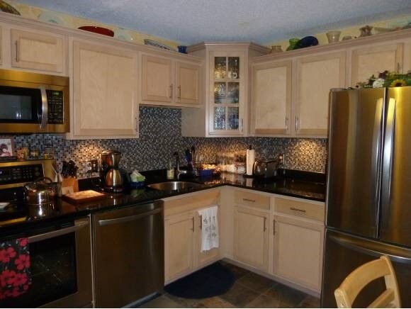 Property Photo: 2 Oak Hill Lane U203 Street NH 03062