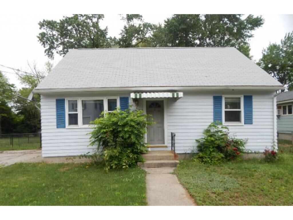 Property Photo:  88 Norcross Street  NH 03109 