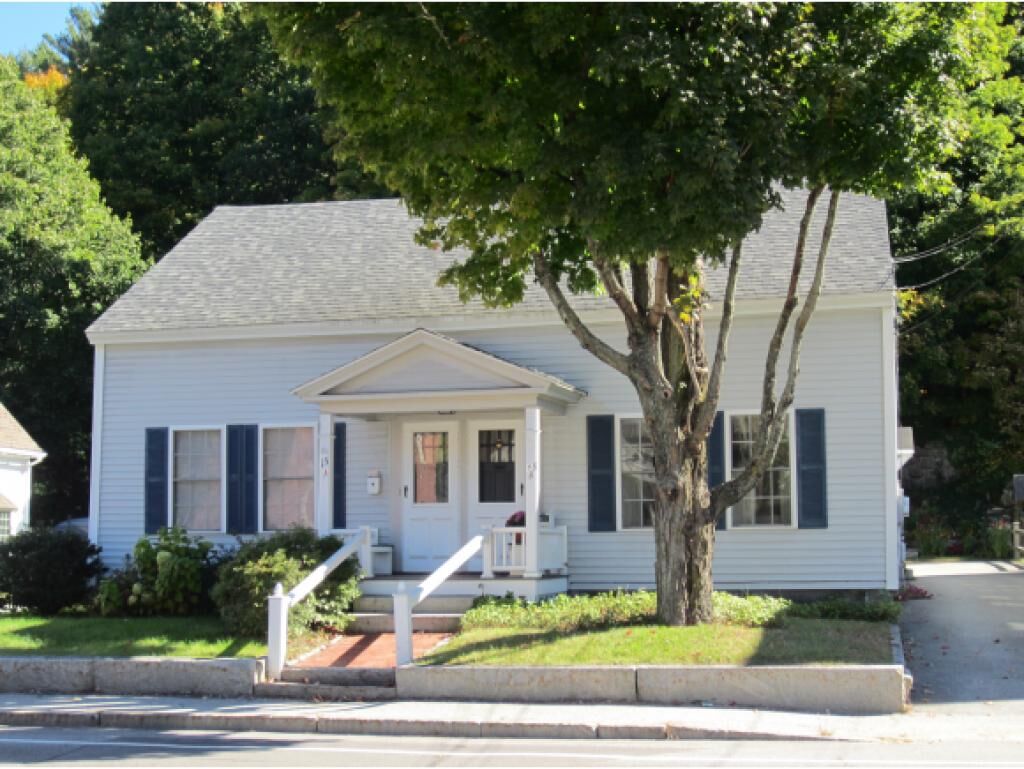 Property Photo:  15 Concord Street  NH 03458 