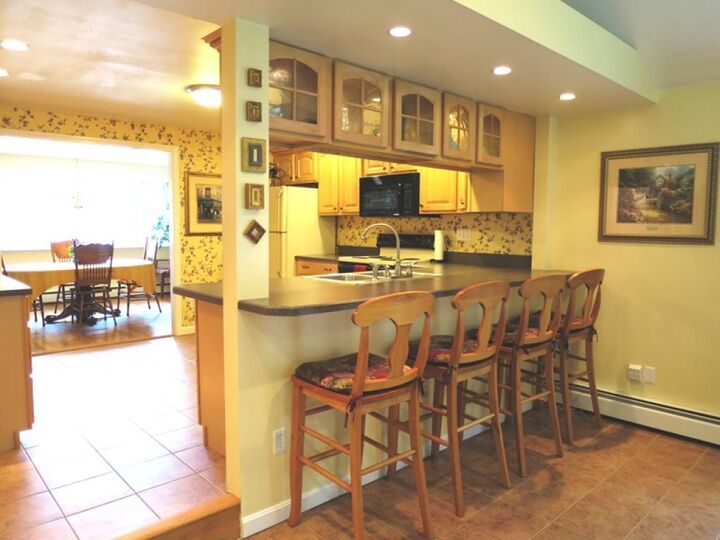 Property Photo:  31 Crawford Avenue  NH 03833 