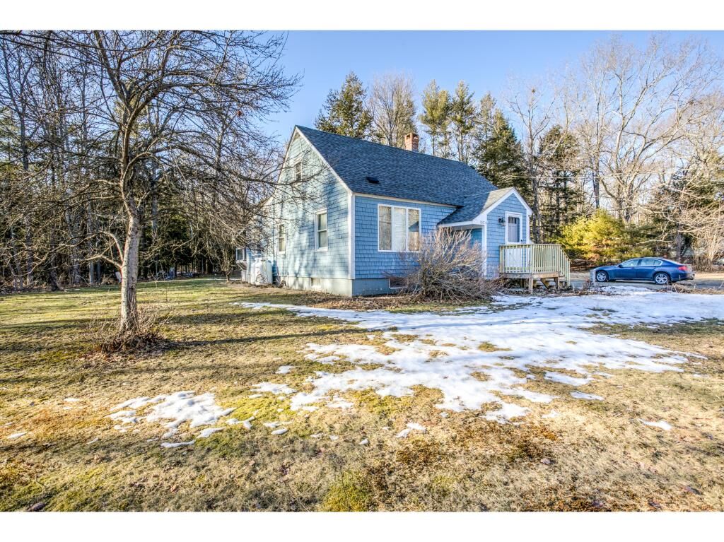 Property Photo:  100 Grant Road  NH 03857 