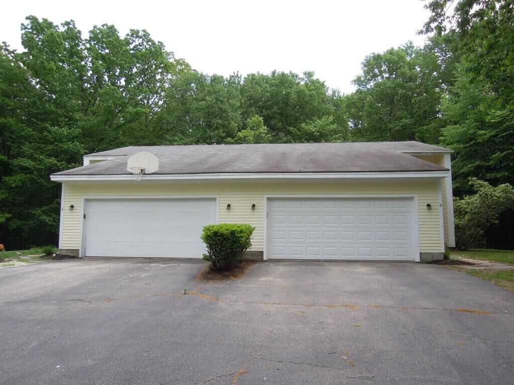 Property Photo:  6 Jennifer Drive  NH 03301 