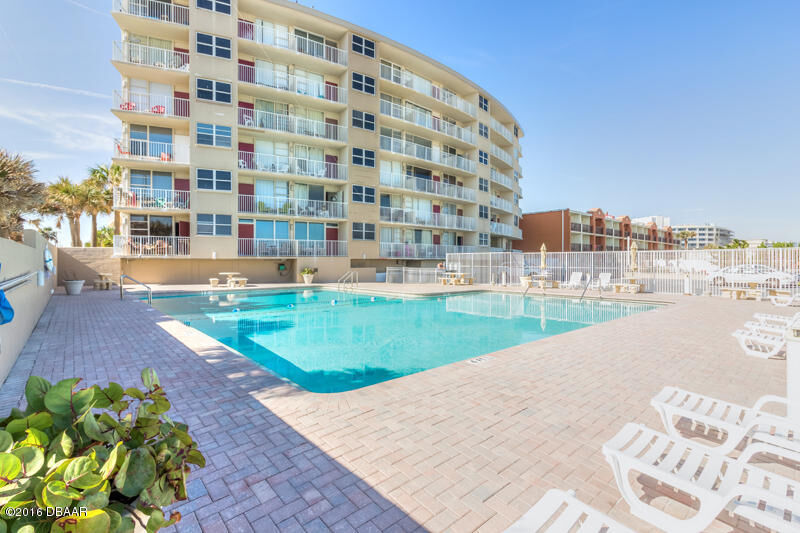 Property Photo: 800 N Atlantic Avenue FL 32118