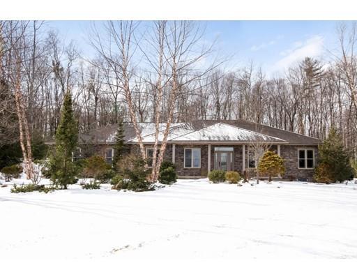 Property Photo:  15 Ferrin Dr  MA 01077 