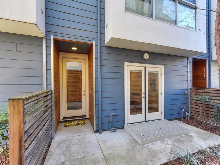 1422 Eggplant  Sacramento CA 95814 photo