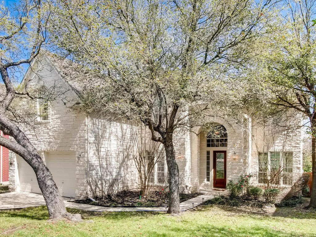 Property Photo: 10616 Chestnut Ridge Road TX 78726