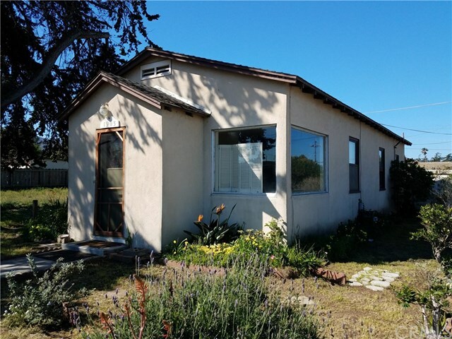 Property Photo:  1903 9th Street  CA 93402 