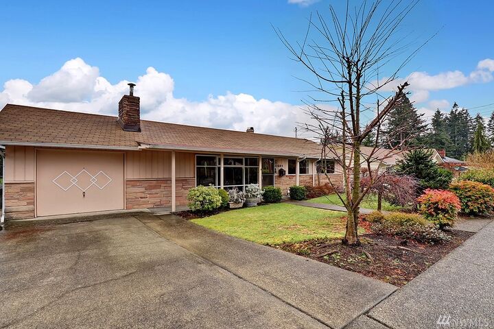 Property Photo:  22605 56th Ave W  WA 98043 