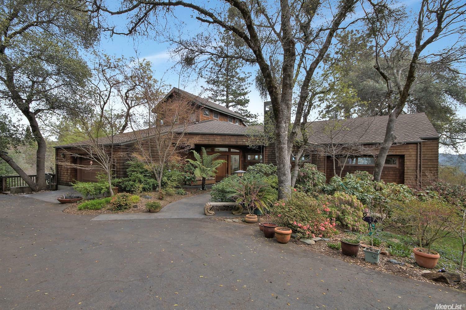 Property Photo:  644 Oakhaven Road  CA 95603 