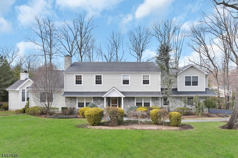 Property Photo: 44 Heatherhill Ln NJ 07677