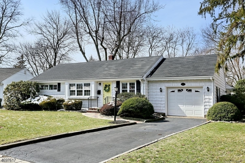 Property Photo:  759 Galda Rd  NJ 07652 