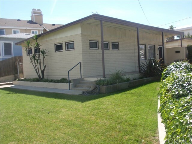 Property Photo:  615 El Redondo Avenue  CA 90277 