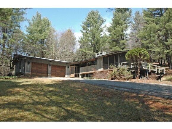 Property Photo:  7 Dunpatrick Circle  VT 05602 