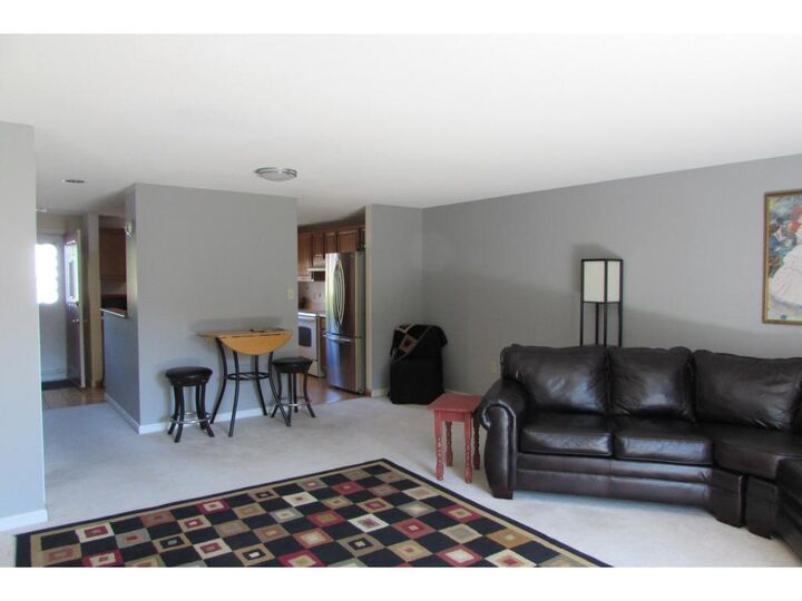 Property Photo:  10 Longhill 10  NH 03458 
