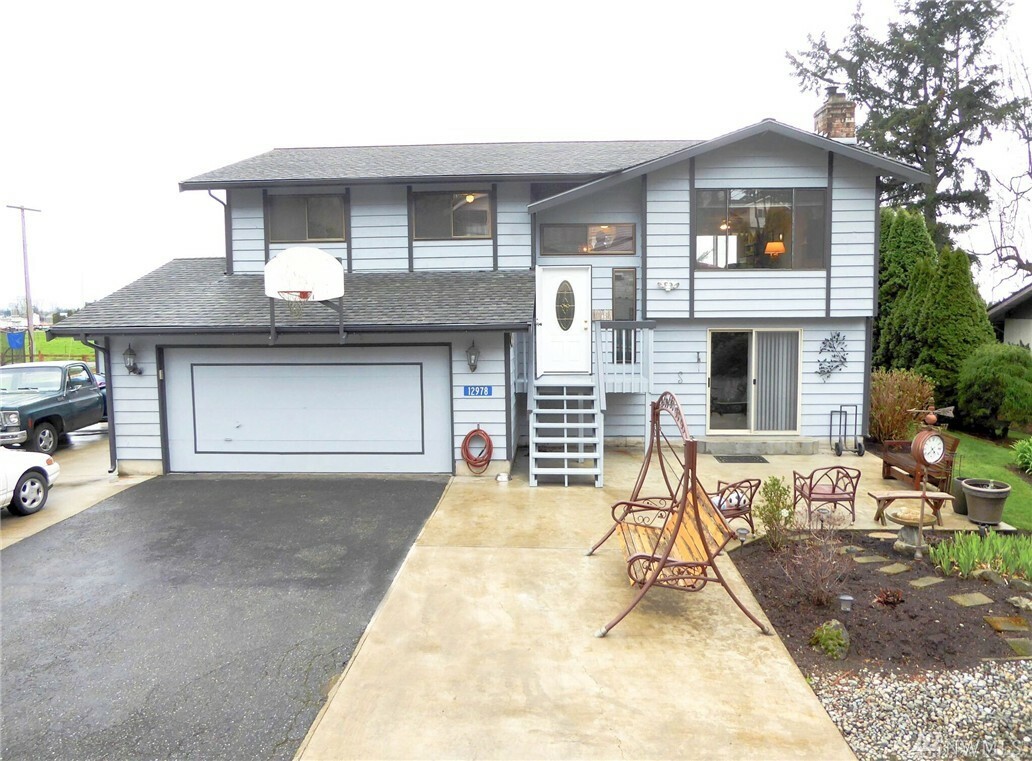 Property Photo:  12978 N Ovenell Lane  WA 98233 