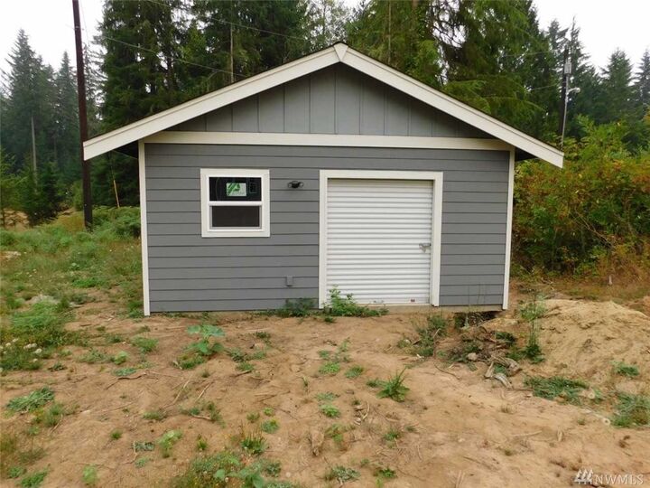 Property Photo: 13021 184th St NE WA 98223