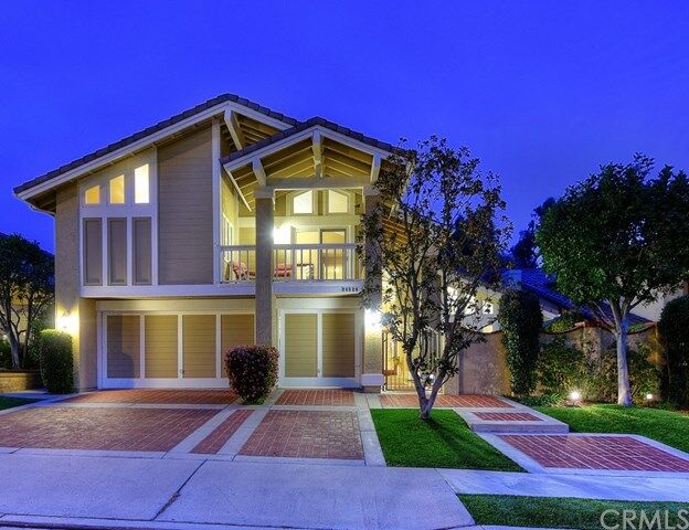 Property Photo:  24526 Kings Road  CA 92677 