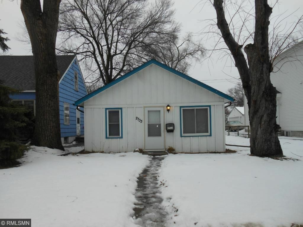 Property Photo:  2733 Louisiana Avenue S  MN 55426 