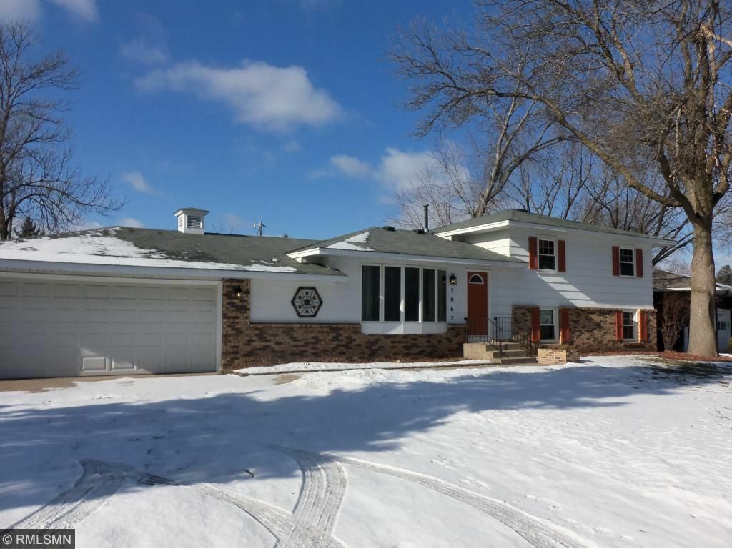 Property Photo:  2062 Quartz Lane  MN 55122 