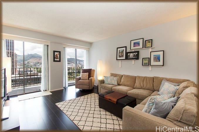 Property Photo:  700 Richards Street 1805  HI 96813 