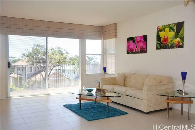 Property Photo:  98-1960F Kaahumanu Street  HI 96782 