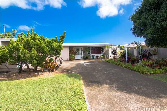 Property Photo:  1486 Humuula Street  HI 96734 