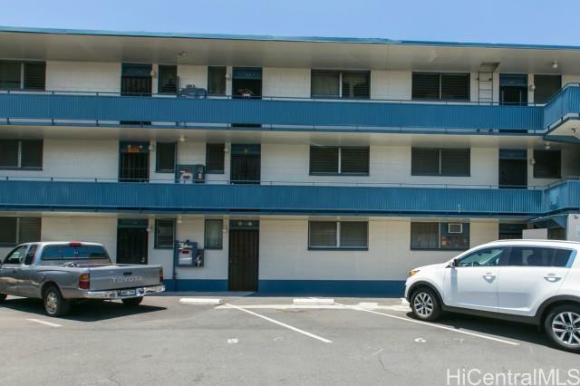 Property Photo:  715 Umi Street 1G  HI 96819 