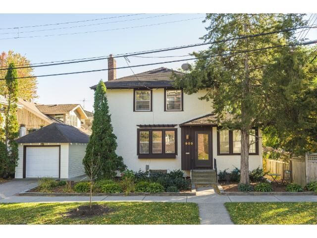 Property Photo:  909 W 42nd Street  MN 55409 