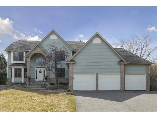 2045 Majestic Way  Chanhassen MN 55317 photo
