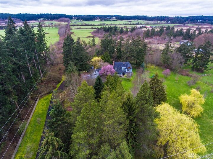 Property Photo:  2801 Hunt Rd  WA 98277 