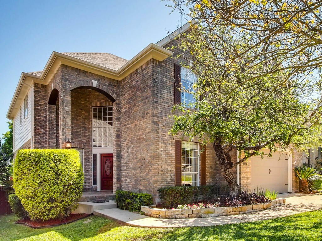 Property Photo: 10628 Chestnut Ridge Road TX 78726