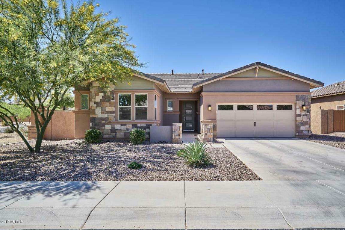 Property Photo:  3339 E Coconino Drive  AZ 85298 