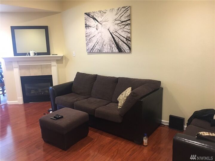 Property Photo:  1147 Mitchell Ave  WA 98230 