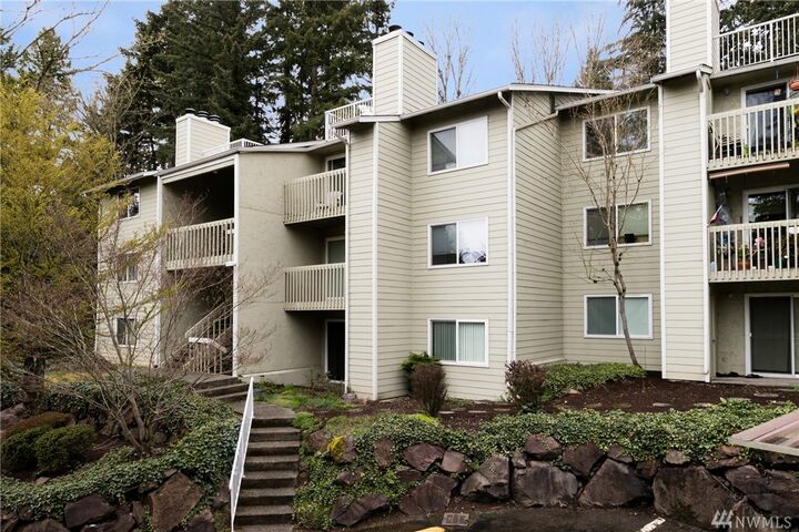 9494 Redmond Woodinville Rd NE B103  Redmond WA 98052 photo
