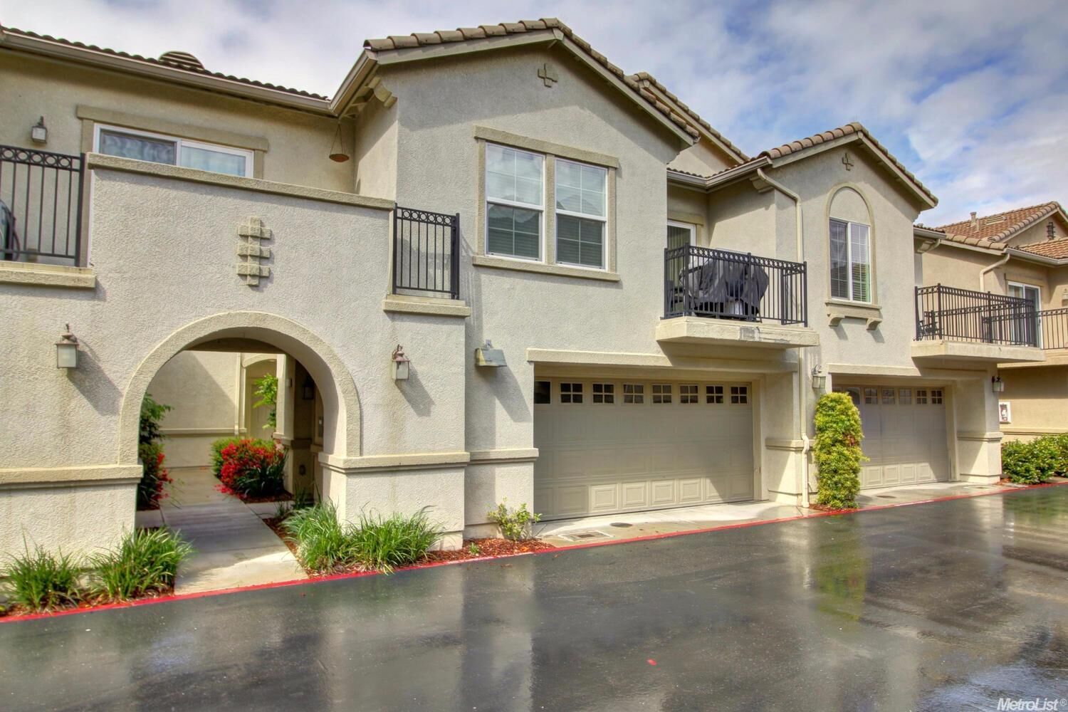 Property Photo: 3301 North Park Drive 1711 CA 95835
