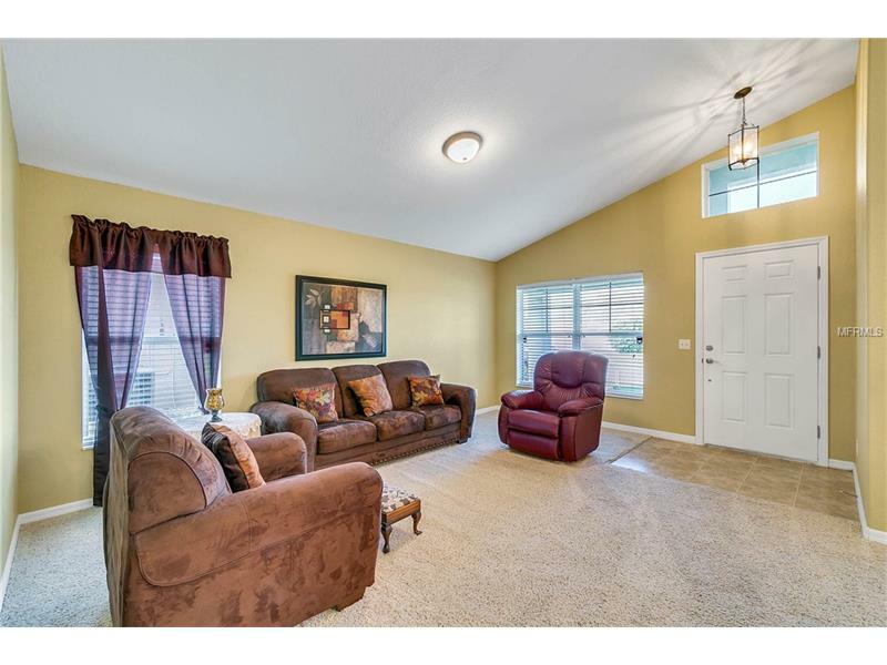 Property Photo:  2704 Rochelle Drive  FL 33881 