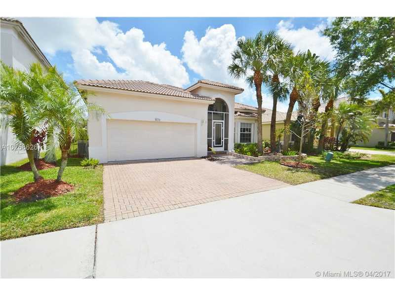 Property Photo:  4020 Turquoise Trl  FL 33331 