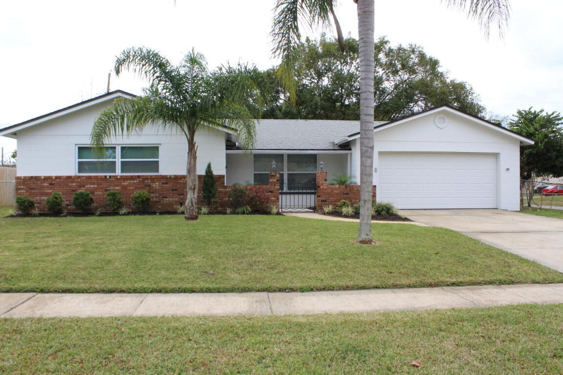 Property Photo:  985 Palermo Road  FL 32780 