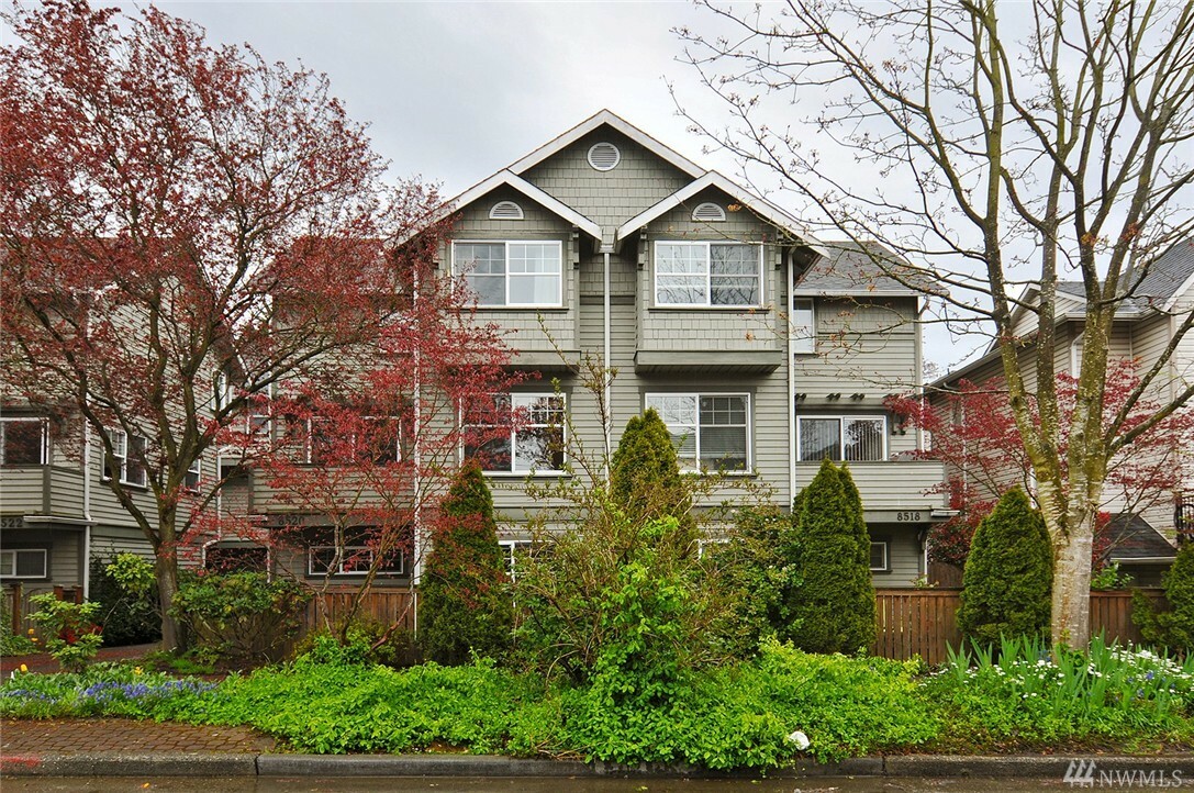 Property Photo:  8520 Stone Ave N A  WA 98103 